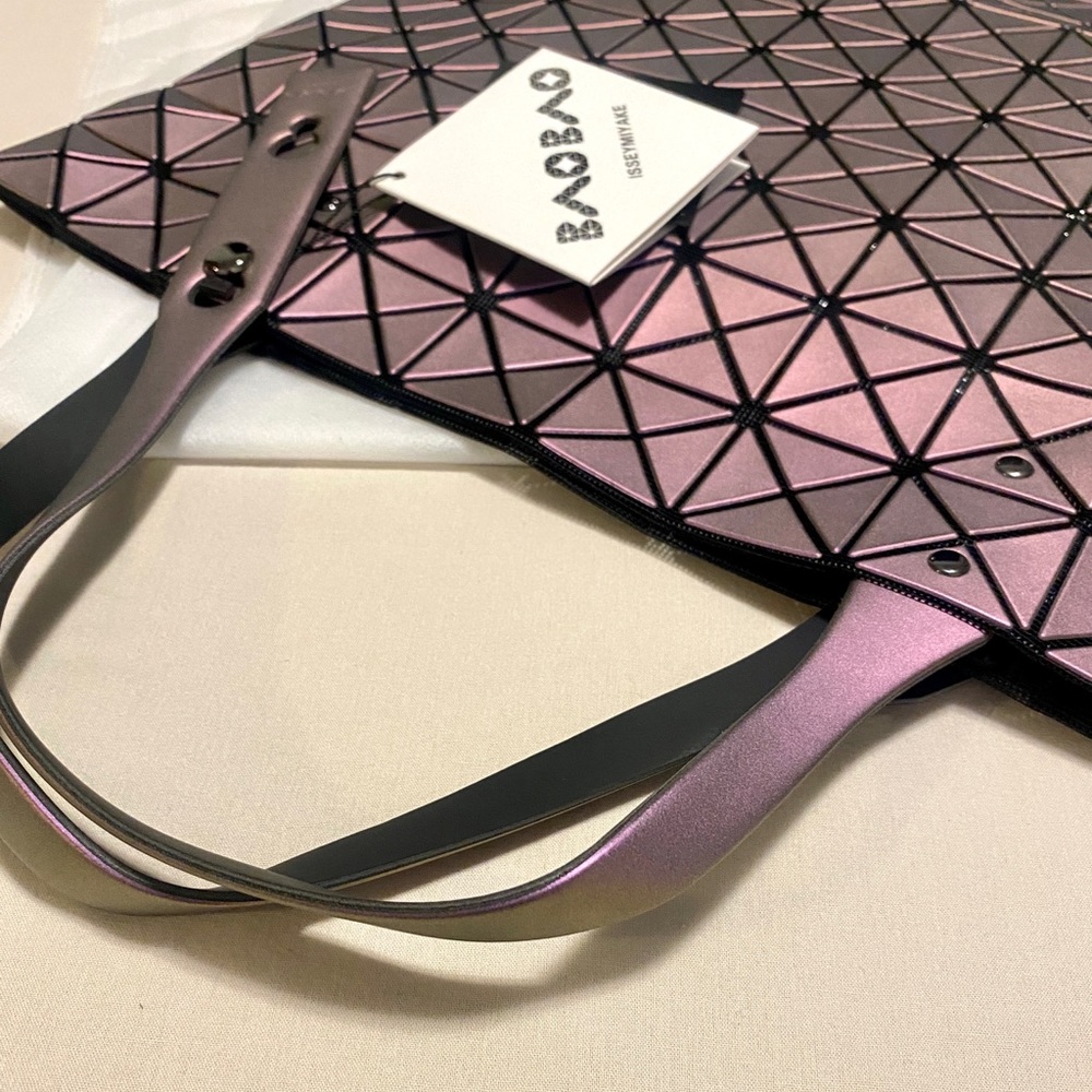 SOLD - Bao Bao Issey Miyake Prism Metallic Tote Bag - Purple/Pink NWT - Picture 8 of 11